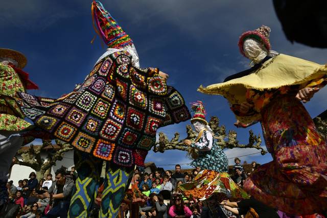 874684_web1_gtr-carnival11-031319
