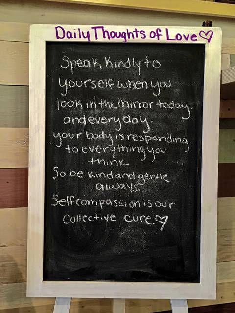 931901_web1_gtr-liv-chalkboards-berry-040719