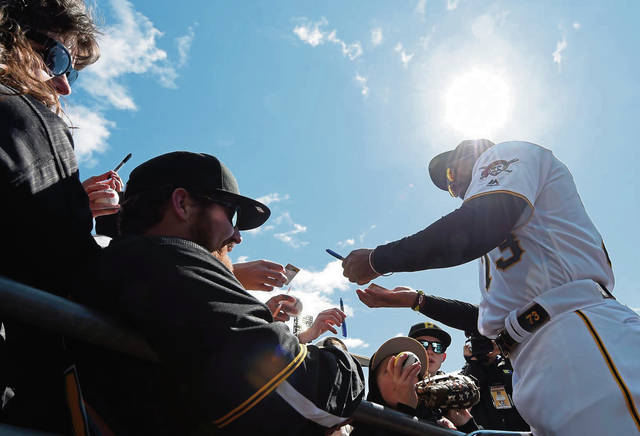 953302_web1_GTR-Bucs01-040219