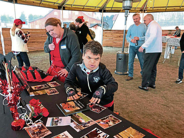 953611_web1_gtr-HorseTherapy2-040119