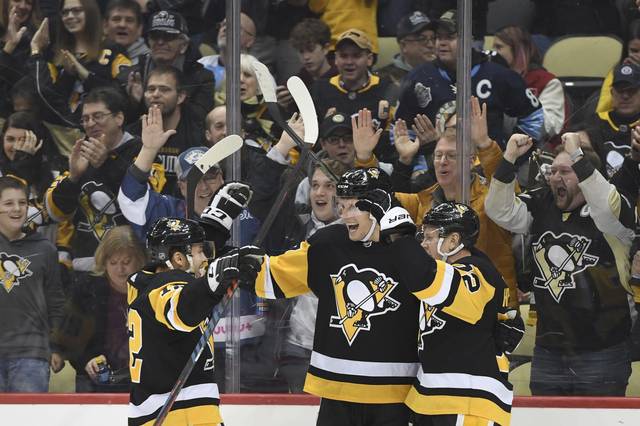 961030_web1_gtr-pens10-040119