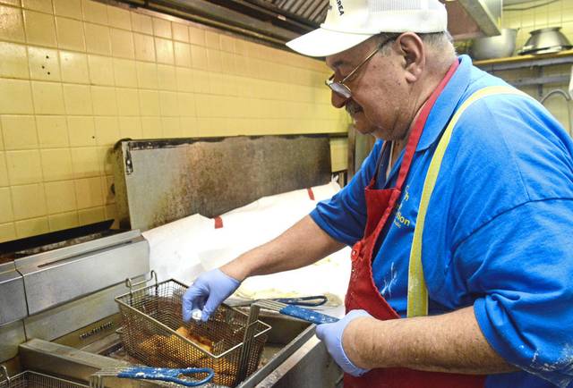 976152_web1_Te-fishfry13-041119
