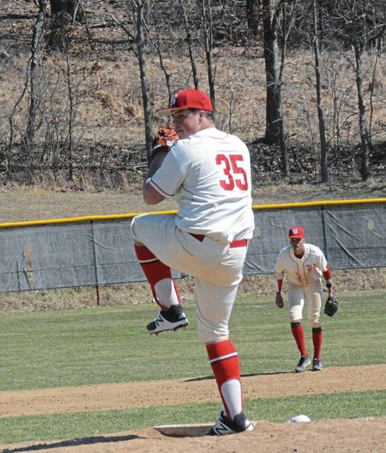 983172_web1_spts-te-CCACbaseball2-041119