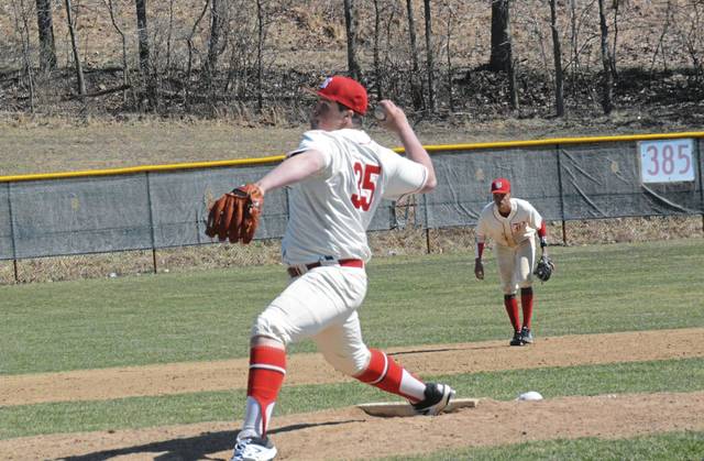 983172_web1_spts-te-CCACbaseball3-041119