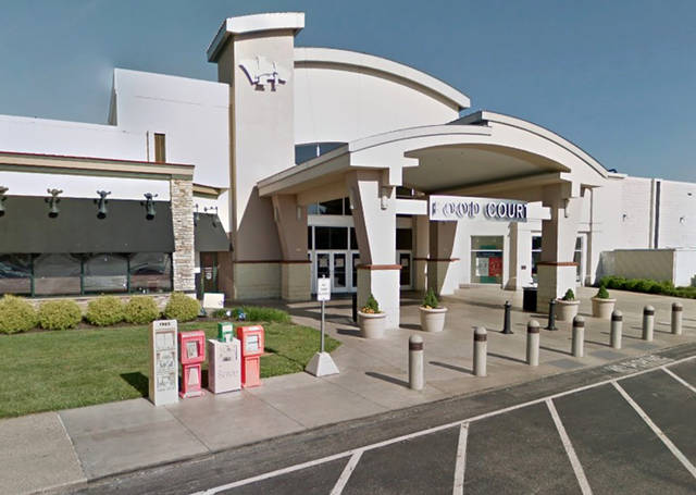 983634_web1_ptr-Huntington-Mall-040619