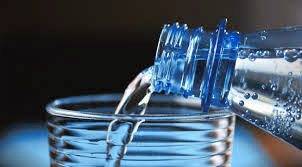 983885_web1_water-bottle