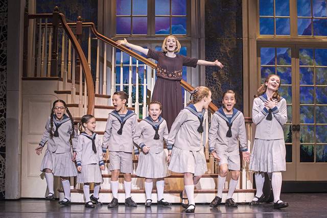1074537_web1_gtr-TK-soundofmusic-01-050219