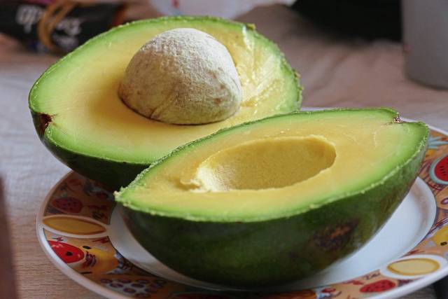 1077793_web1_gtr-hth-avocados-050719