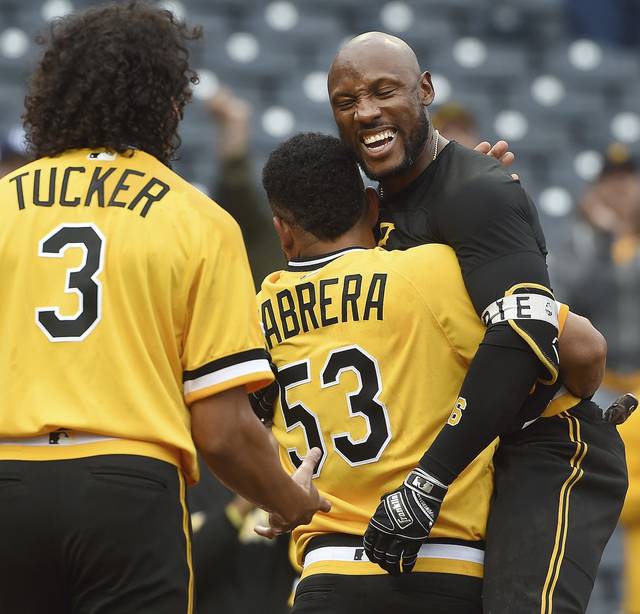 1109763_web1_GTR-Bucs07-050619