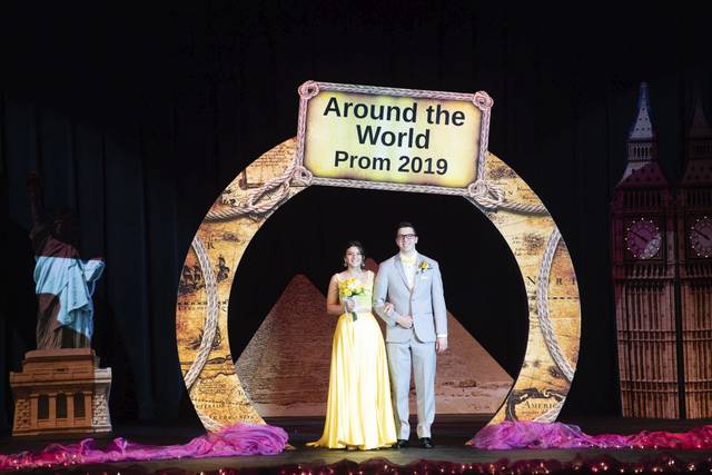 1120627_web1_gtr-gbgsalemprom010-051119 1120627_web1_gtr-gbgsalemprom010-051119