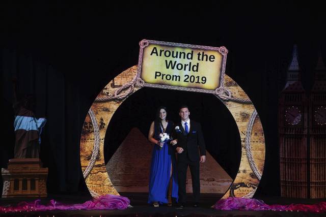 1120627_web1_gtr-gbgsalemprom025-051119 1120627_web1_gtr-gbgsalemprom025-051119