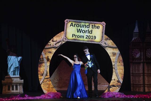 1120627_web1_gtr-gbgsalemprom041-051119 1120627_web1_gtr-gbgsalemprom041-051119