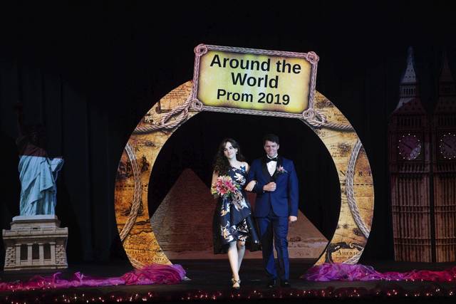 1120627_web1_gtr-gbgsalemprom049-051119 1120627_web1_gtr-gbgsalemprom049-051119