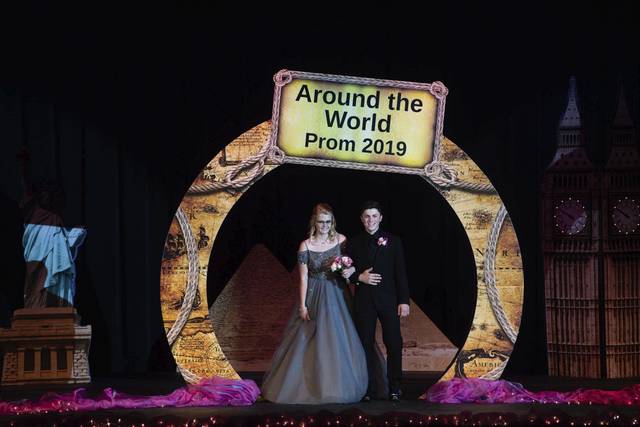 1120627_web1_gtr-gbgsalemprom075-051119 1120627_web1_gtr-gbgsalemprom075-051119