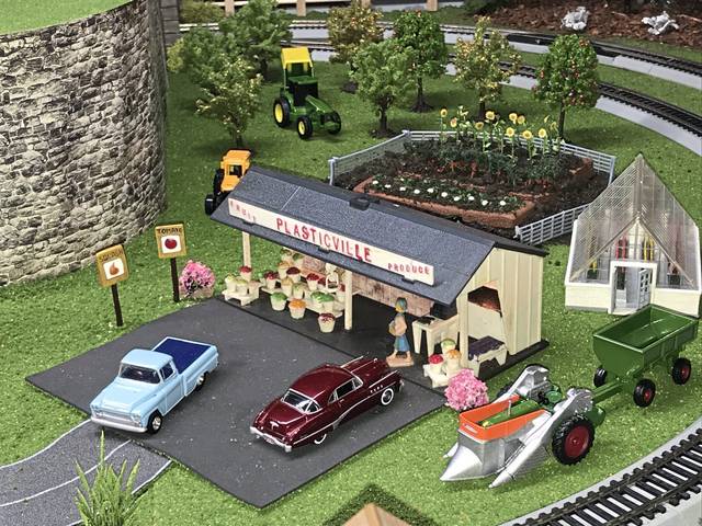 1122843_web1_gtr-ModelTrains8-050819
