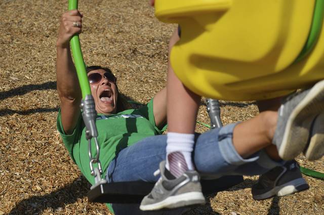 1134820_web1_sig-swings2-052319