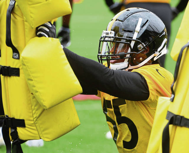 1137644_web1_gtr-steelers04-051119