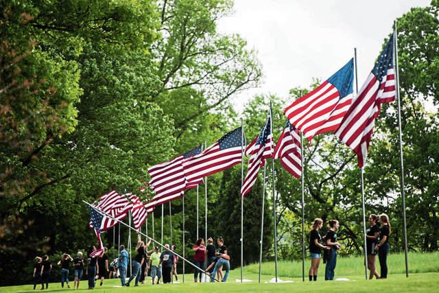 1141864_web1_gtr-lo-WNFlags006-051119