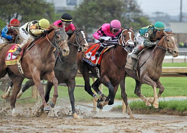 1143531_web1_gtr-horseracing