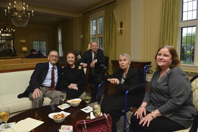 1144551_web1_sew-honorsdinner1-052319