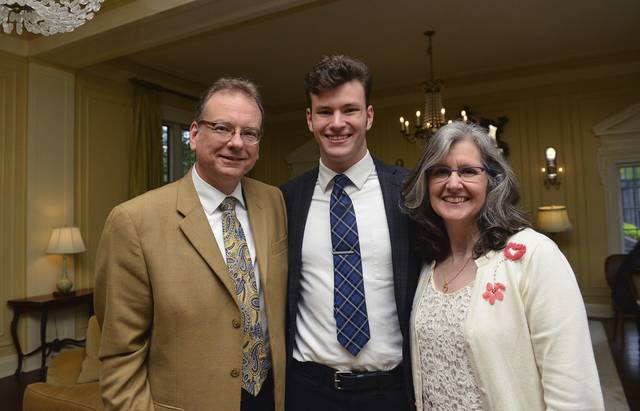 1144551_web1_sew-honorsdinner4-052319