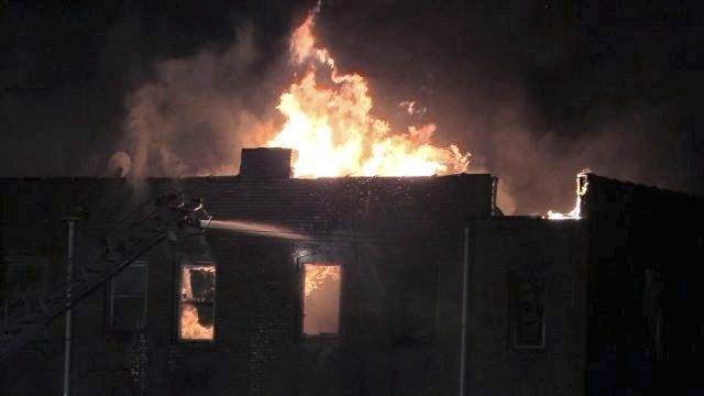 1150099_web1_ptr-fatalfayettefire-051419