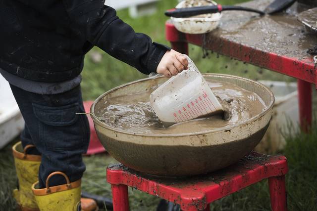 1156357_web1_shr-mudday5-052319