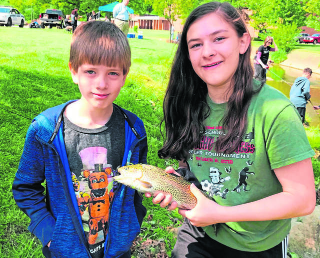 1165849_web1_vnd-copsfishing8-050919