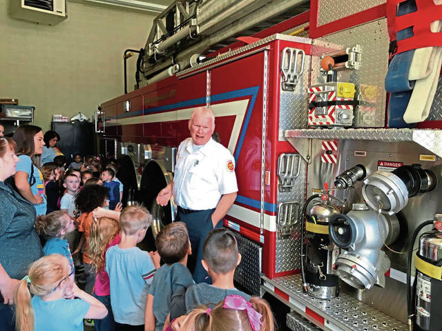 1165977_web1_Highland-Hose-Pre-K-visit-119