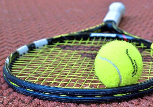 1177006_web1_ptr-TennisSTOCK2