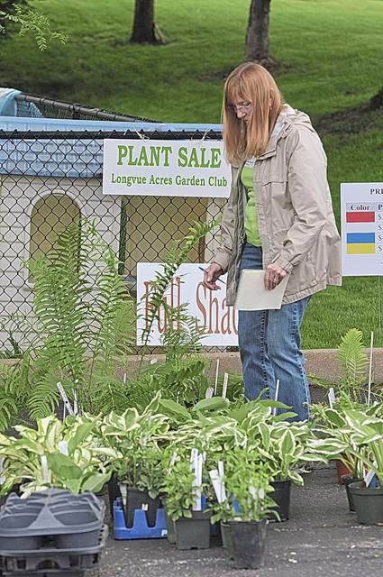 1183164_web1_nj-lo-plantsale2-053019
