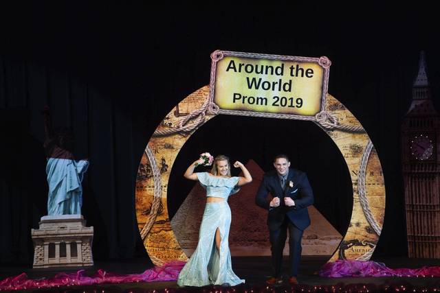 1183492_web1_GTR-quirkyprom001
