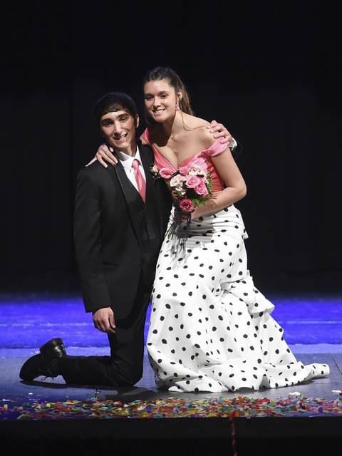 1183492_web1_GTR-quirkyprom017