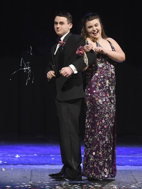 1183492_web1_GTR-quirkyprom033