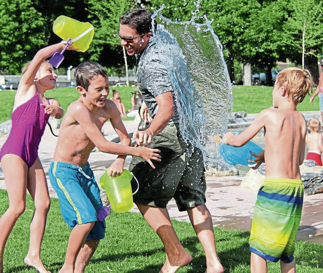 1187059_web1_gtr-liv-summerkids-water-052619
