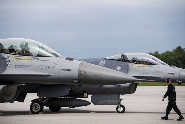 1190421_web1_gtr-SnowBirdPreview006-052419