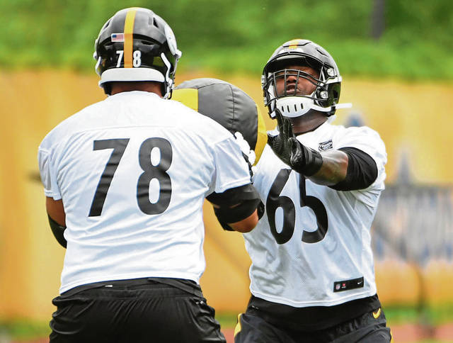 1199177_web1_gtr-steelers08-052419