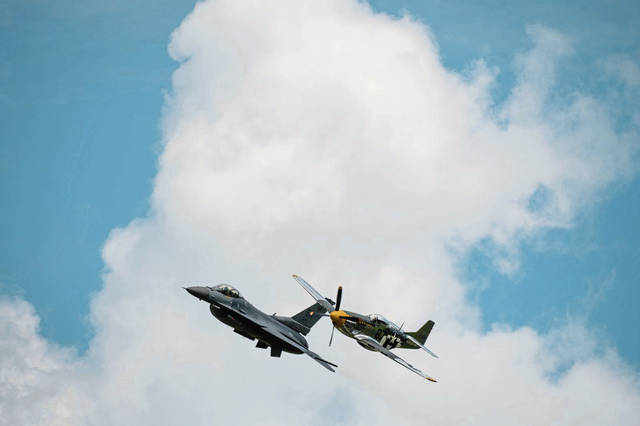 1204517_web1_GTR-AirShow14-052619