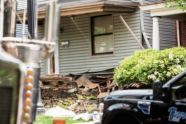 1217926_web1_vnd-dumptruck006-052919