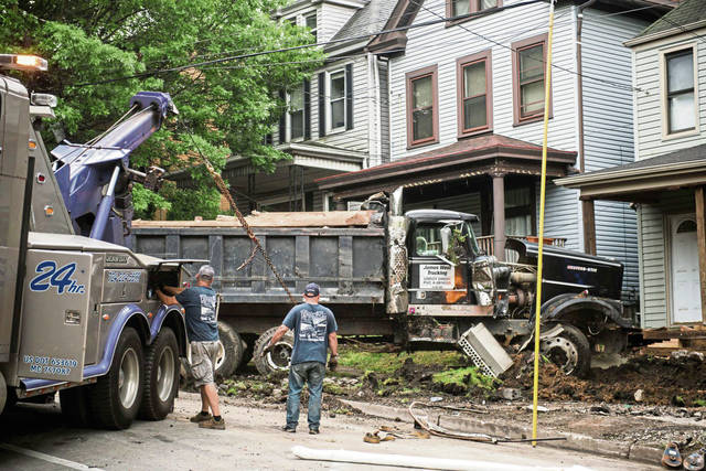 1217926_web1_vnd-dumptruck011-052919