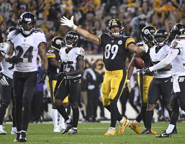 1218250_web1_gtr-steelers13-100118