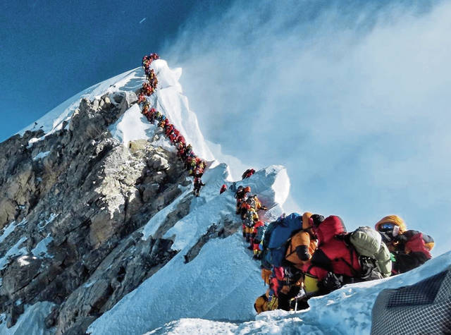 1222991_web1_PTR-everestPHOTO
