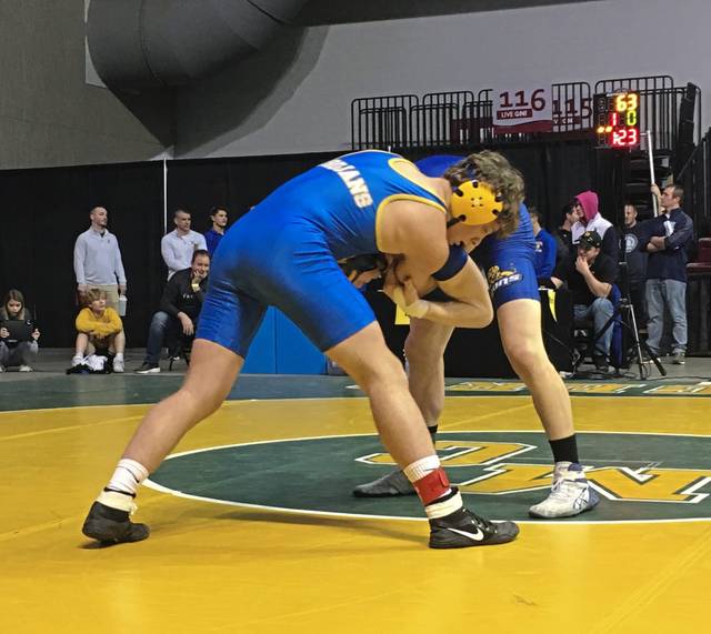 Derry wrestler Trey Weinell commits to Edinboro