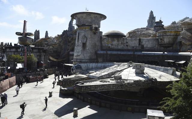 1229457_web1_ptr-starwars03-53019