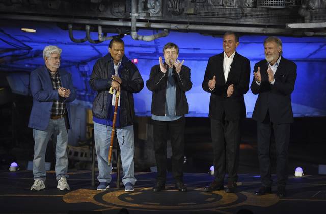 1229457_web1_ptr-starwars16-53019