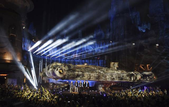 1229457_web1_ptr-starwars23-53019