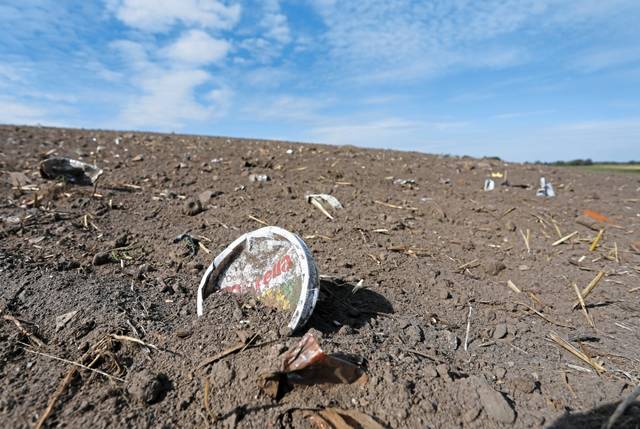 1248397_web1_ptr-MicroplasticsStudy-102418