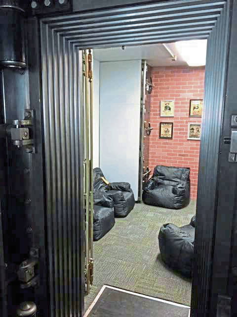 1252604_web1_nj-WVhubopening2-060419