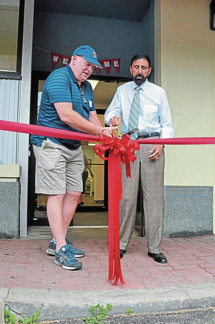 1252604_web1_nj-WVhubopening5-061319