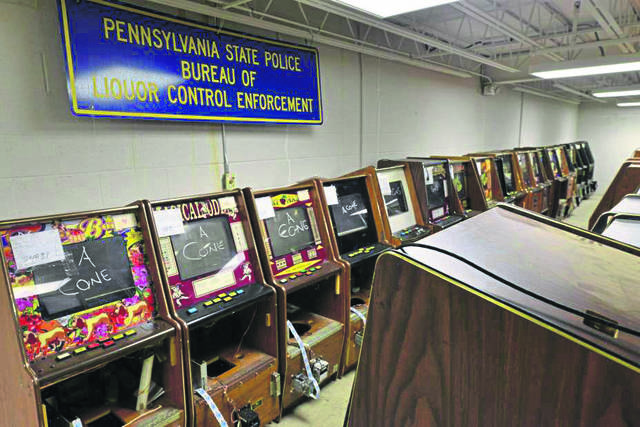 1266163_web1_gambling